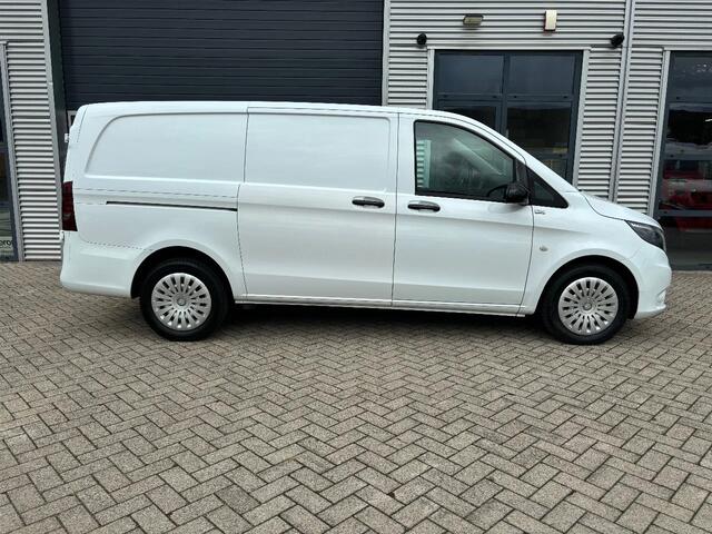 Mercedes-Benz VITO 119CDI L2H1 Automaat Airco Navi Cruisecontrol Trekhaak