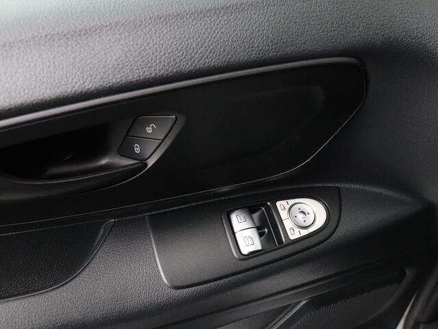 Mercedes-Benz VITO 116CDI Xlang | Trekhaak | Airco | Cruise | 3-Persoons