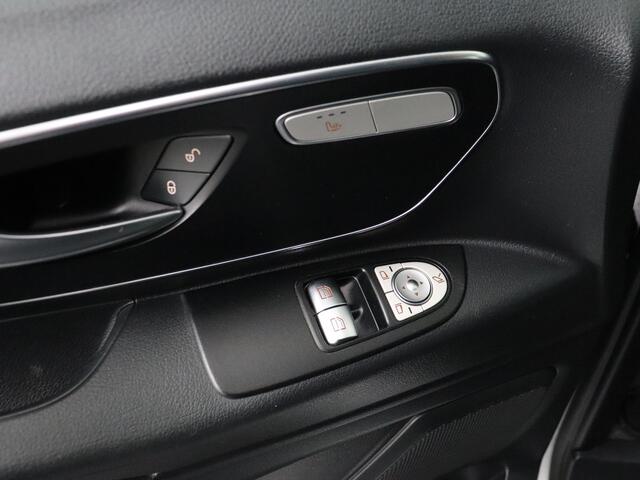 Mercedes-Benz VITO 114CDI Edition | Led | Camera | Trekhaak | Airco | Cruise | 3-Persoons | 2xSchuifdeur