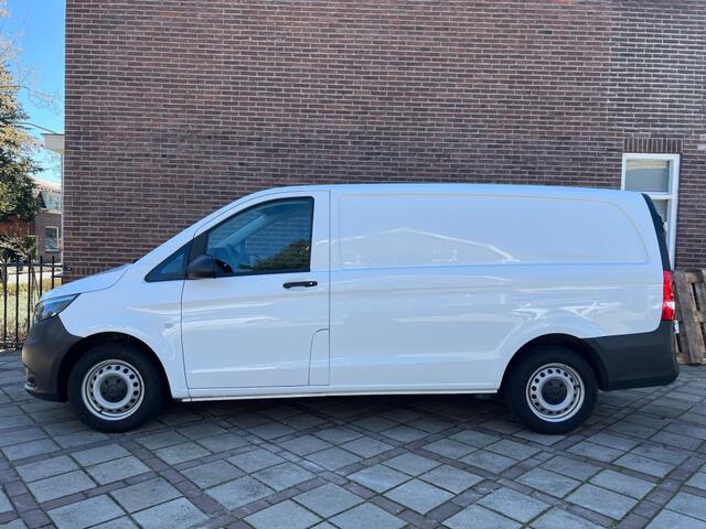 Mercedes-Benz VITO 111 CDI LANG 3 ZITS TREKHAAK AIRCO CRUISE NAP
