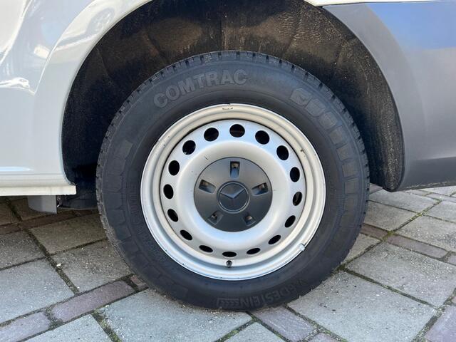 Mercedes-Benz VITO 111 CDI LANG 3 ZITS TREKHAAK AIRCO CRUISE NAP