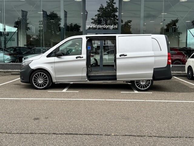 Mercedes-Benz VITO 114 CDI Extra Lang | Dubbele schuifdeuren | Camara l 2,5 t Trekhaak l THERMOTRONIC Airco l Comforstoelen l LM velgen l