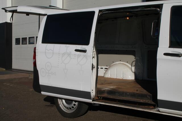 Mercedes-Benz VITO 114 CDI Lang Automaat EURO 6 - Airco - Cruise - PDC - ¤ 16.900,- Excl.
