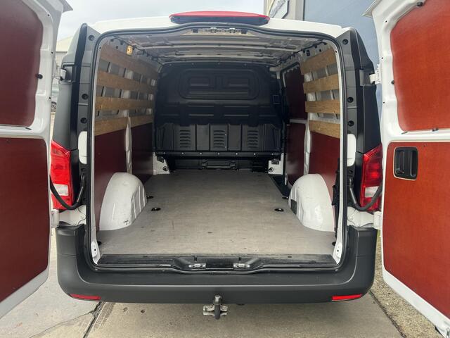 Mercedes-Benz VITO 110 CDI Lang AIRCO / CRUISE CONTROLE / L2H1 / EURO 6 / TREKHAAK