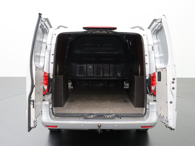 Mercedes-Benz VITO 111CDI Lang Business Professional Plus | Camera | Trekhaak | Betimmering