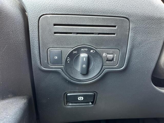 Mercedes-Benz VITO 111 CDI Lang DC AIRCO CV+AB TREKHAAK