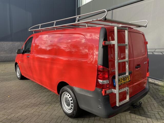Mercedes-Benz VITO 114 CDI Extra Lang Airco - Cruise control - Navi full map - A-uitrijcamera - MF-Lederen stuurwiel - Trekhaak - Lendesteun - Bedrijfswageninrichting Sortimo - Zijschuifd.R - Tussenschot V - Imperial met trap