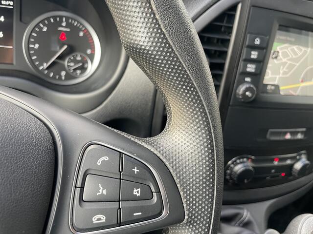 Mercedes-Benz VITO 114 CDI Extra Lang Airco - Cruise control - Navi full map - A-uitrijcamera - MF-Lederen stuurwiel - Trekhaak - Lendesteun - Bedrijfswageninrichting Sortimo - Zijschuifd.R - Tussenschot V - Imperial met trap