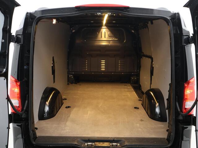 Mercedes-Benz VITO 114 CDI AUT7 LANG + LED / CAMERA / NAVIGATIE / TREKHAAK