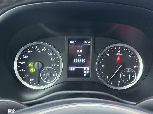 Mercedes-Benz VITO 119 CDI Lang Dubbele Cabine LED Trekhaak Navigatie Achteruitrijcamera Betimmering Cruise Control