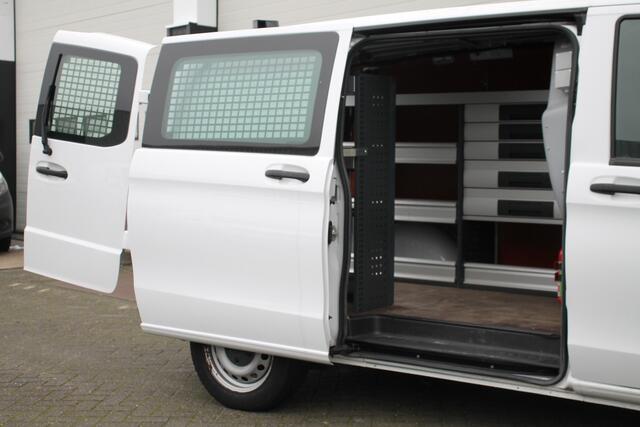 Mercedes-Benz VITO 114 CDI Automaat Lang - EURO 6 - Airco - Cruise - Trekhaak - ¤ 16.900,- Excl.