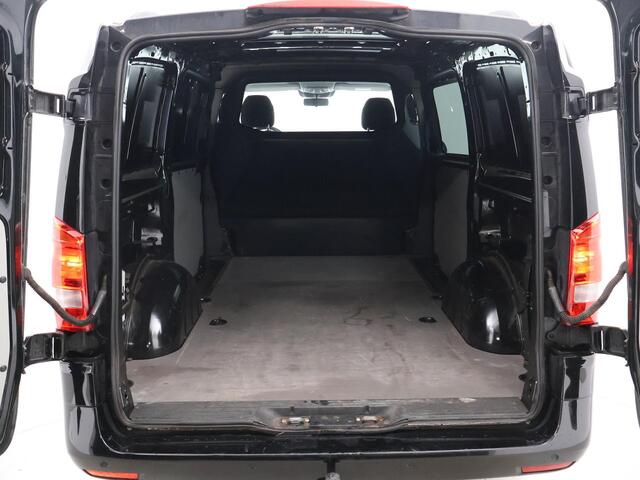 Mercedes-Benz VITO 119 CDI AUT. 190 PK LANG + 2 SCHUIFDEUREN / LED / TREKHAAK 2500 KG / 18 INCH LMV / CAMERA