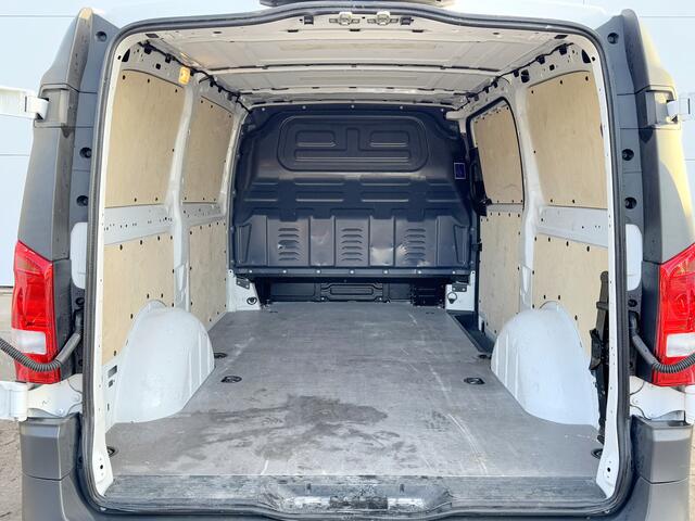 Mercedes-Benz VITO eVito 111 Elektrisch Extra Lang Camera AC Achterdeuren