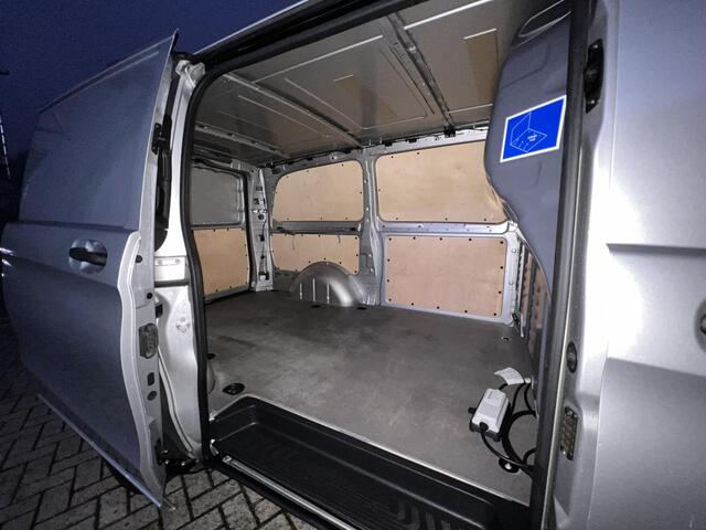 Mercedes-Benz VITO eVito Lang Launch Edition 41 kWh 22000KM | 2020 | Stoelvw | Nav | Nieuwstaat | nieuwe APK
