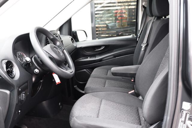 Mercedes-Benz VITO 116 CDI / Aut / DC / 2x Schuifdeur / Led-Xenon / 6-persoons / Vol Opties / NIEUWSTAAT