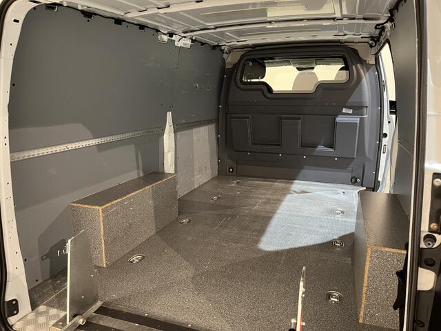 Mercedes-Benz VITO 114 CDI Extra Lang RWD Automaat / Euro 6 / Oprijplaat / Airco / Camera / Cruise Control / 3-Zits