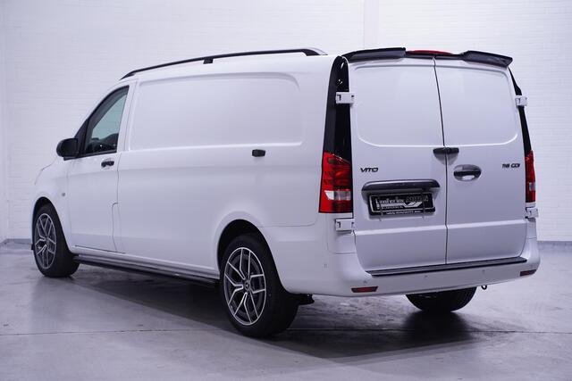 Mercedes-Benz VITO 116 CDI 163 pk XL Black&White Edition Navi, 19" AMG Wielen, Camera, Spoiler Pakket, PDC V+A, Laadruimte Pakket, 3-Zits