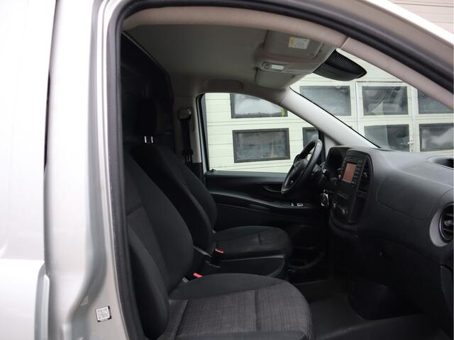 Mercedes-Benz VITO 114 CDI Automaat Euro 6 Lang L2 - Imperiaal - Trekhaak - Camera