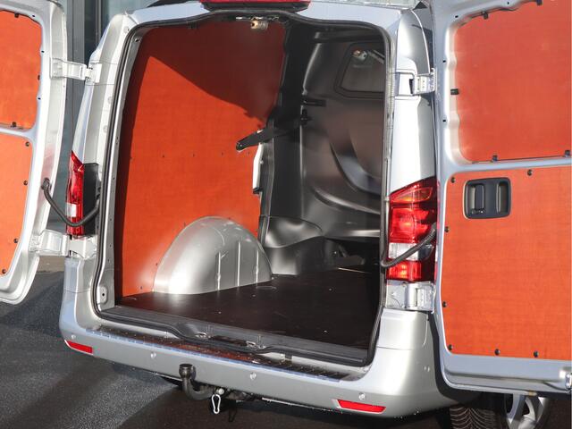Mercedes-Benz VITO 119 CDI L2 D.C. | NAVI/AIRCO/CAMERA | Certified