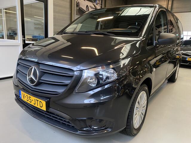 Mercedes-Benz VITO 114 CDI Lang DC Comfort Rolstoel vervoer, Elektrische rolstoellift, Dubbele schuifdeur