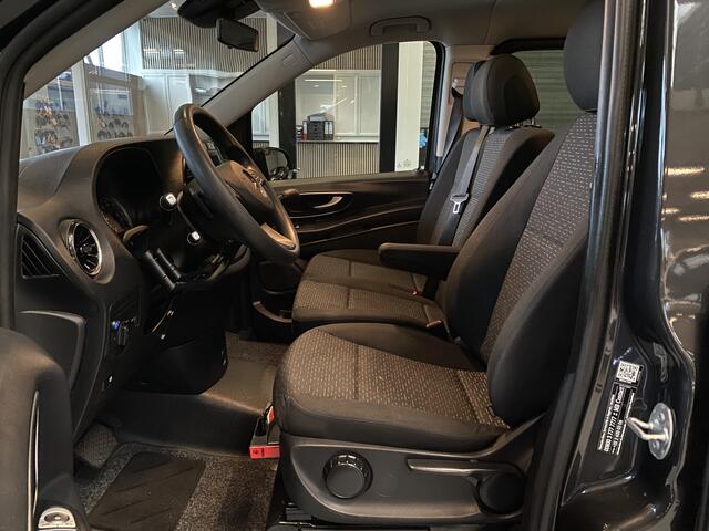 Mercedes-Benz VITO 114 CDI Lang DC Comfort Rolstoel vervoer, Elektrische rolstoellift, Dubbele schuifdeur
