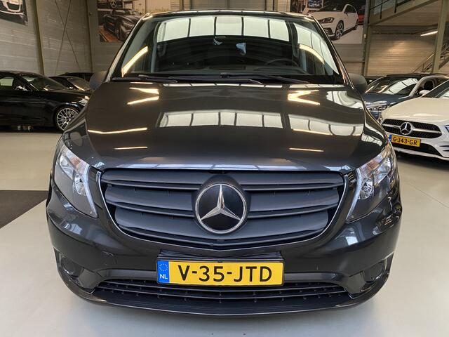 Mercedes-Benz VITO 114 CDI Lang DC Comfort Rolstoel vervoer, Elektrische rolstoellift, Dubbele schuifdeur