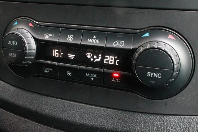 Mercedes-Benz VITO 114 CDI Automaat Lang - EURO 6 - AC/ Climate - Cruise - 2x Schuifdeur - ¤13.900,- Excl.