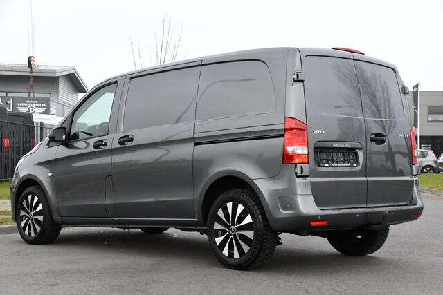 Mercedes-Benz VITO 119 CDI PB Edition Adaptieve Cruise, Camera, 190PK, LED, Carplay, 2 x Schuifdeur, Automaat, Leder, Uniek!