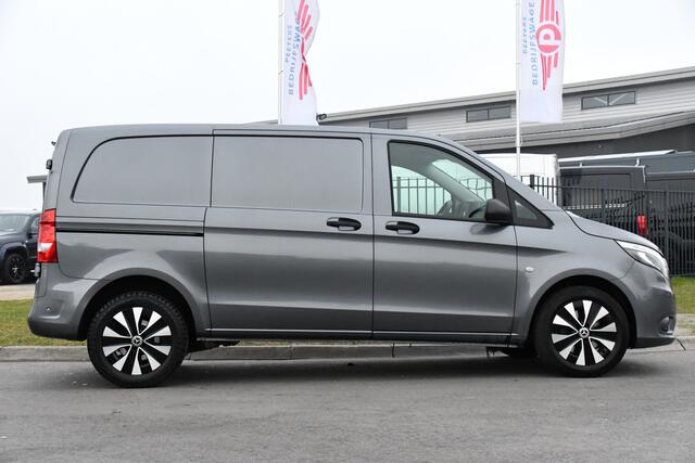 Mercedes-Benz VITO 119 CDI PB Edition Adaptieve Cruise, Camera, 190PK, LED, Carplay, 2 x Schuifdeur, Automaat, Leder, Uniek!