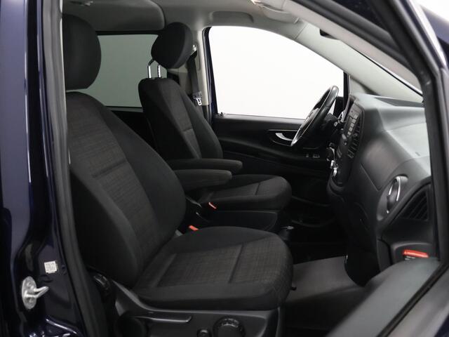 Mercedes-Benz VITO 114 CDI Aut. | L2 Lang | DC Comfort | Navigatie | Parkeercamera | Cruise Control | Climate Control | LM Velgen | LED | Schuifdeur L+R