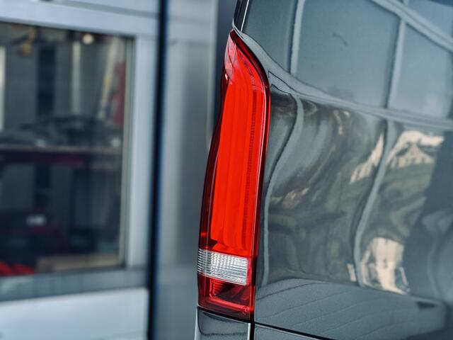 Mercedes-Benz VITO 114 CDI | Automaat | Lang | Exclusive | LED | Spoilerset | Trekhaak afneemb. | Stoeleverw. | Standkachel |