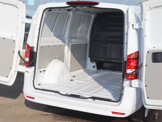 Mercedes-Benz VITO eVito 112 L2 66 kWh