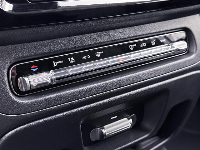 Mercedes-Benz VITO 119 CDI Extra Lang Dubbele Schuifdeur Multibeam LED Trekhaak Achteruitrijcamera Betimmering