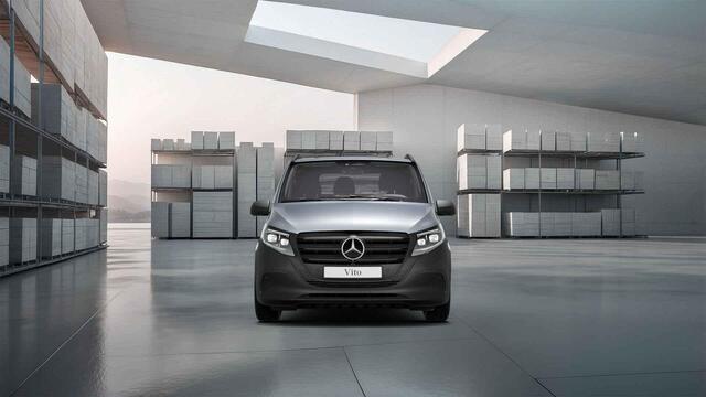 Mercedes-Benz VITO 116 CDI L2 Pro Automaat | Cruise control | Distronic Plus | Tweezitsbank | Airco | Dodehoek Assistent | Laadruimte bekleding | Achterdeuren 270 | Trekhaak AHW 2500 kg |