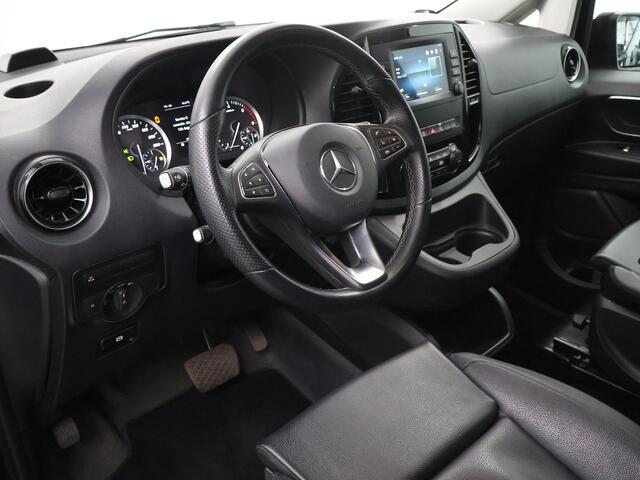 Mercedes-Benz VITO 114 CDI Aut. | XL L3 | Dubbele Cabine | LED | LM Velgen | Lederen bekleding | Navigatie | Parkeercamera | Trekhaak | Climate Control | Certified