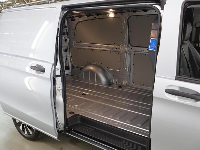 Mercedes-Benz VITO 119 CDI Aut. | 4X4 | XL L3 | Select | Navigatie | Parkeercamera | Stoelverwarming | Keyless Go | 2-zits | Trekhaak | NIEUW