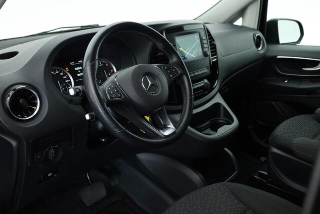 Mercedes-Benz VITO 116 CDI Extra Lang DC Comfort | Trekhaak | Treeplanken | Camera | CarPlay | Stoelverw.