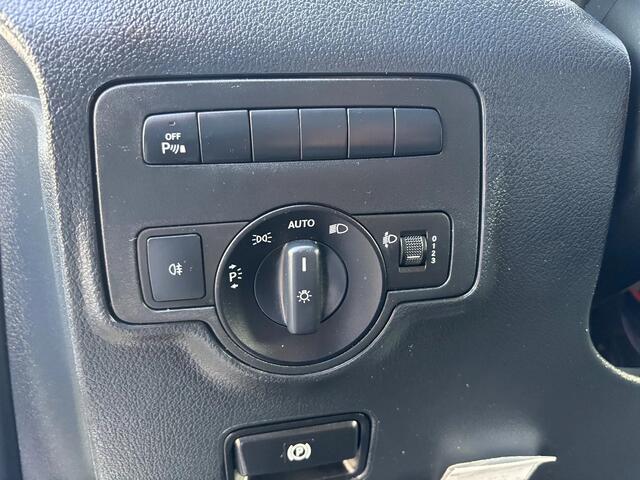 Mercedes-Benz VITO 116CDI L2H1 Automaat Airco Navi Cruisecontrol Trekhaak
