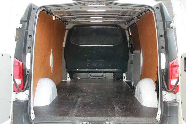 Mercedes-Benz VITO 114 CDI Lang Automaat EURO 6 - Airco - Navi - Cruise - ¤16.900,- Excl.