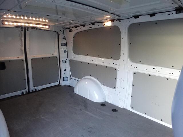 Mercedes-Benz VITO 116 CDI KA L3 | Automaat | Standverwarming | LED koplampen