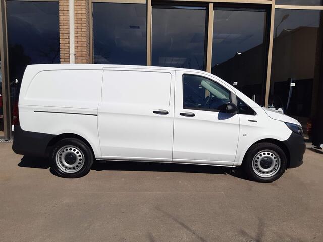 Mercedes-Benz VITO eVito Lang Parkeersensors Achteruitrijcamera Airco