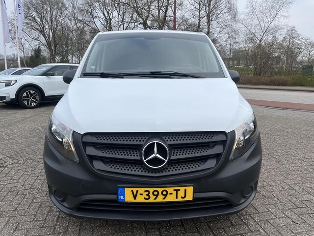 Mercedes-Benz VITO 109 CDI Functional Lang 88pk Trekhaak | Achteruitrijcamera | Navigatie | Schuifdeur | Cruise control