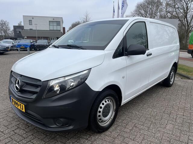 Mercedes-Benz VITO 109 CDI Functional Lang 88pk Trekhaak | Achteruitrijcamera | Navigatie | Schuifdeur | Cruise control