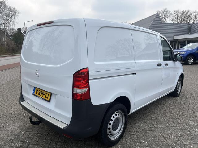 Mercedes-Benz VITO 109 CDI Functional Lang 88pk Trekhaak | Achteruitrijcamera | Navigatie | Schuifdeur | Cruise control