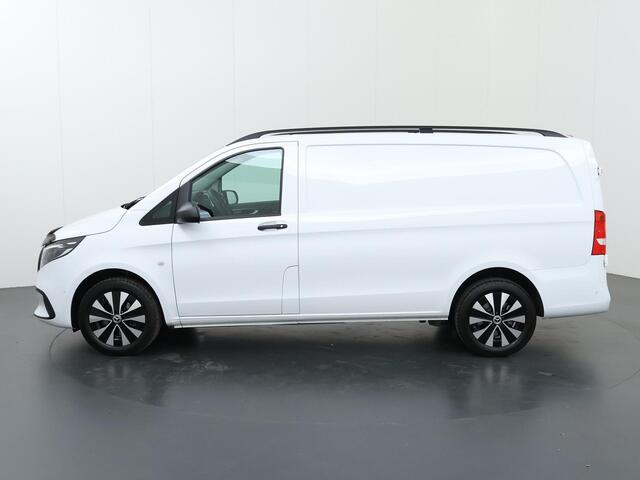 Mercedes-Benz VITO 119 CDI Aut. | 4X4 | Lang L2 | Select | LM Velgen | Parkeercamera | 3-zits | Lederen bekleding | Trekhaak | LED | Stoelverwarming | AWD | Certified |