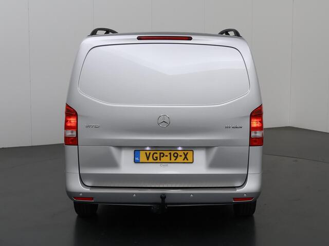 Mercedes-Benz VITO 111 CDI | L2 Lang | Navigatie | Parkeersensoren | Climate Control | 2-zits | Trekhaak | Certified