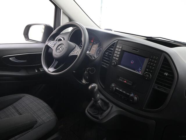 Mercedes-Benz VITO 111 CDI | L2 Lang | Navigatie | Parkeersensoren | Climate Control | 2-zits | Trekhaak | Certified