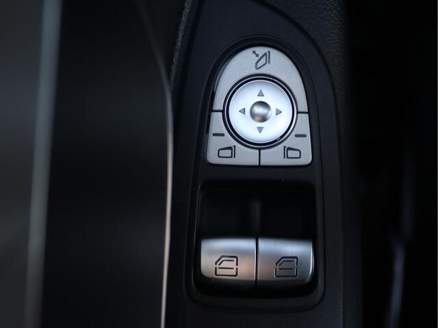 Mercedes-Benz VITO eVito Dubbel Cabine Lang 66 kWh
