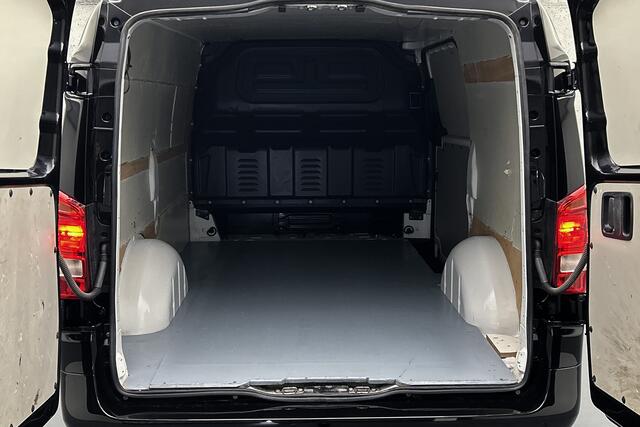 Mercedes-Benz VITO 116 CDI Lang | Trekhaak | Camera | Cruise control | Parkeersensoren