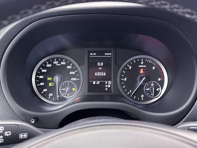 Mercedes-Benz VITO 114 CDI Lang Dubbele Cabine Trekhaak Navigatie LED Achteruitrijcamera Apple Carplay/Android Auto